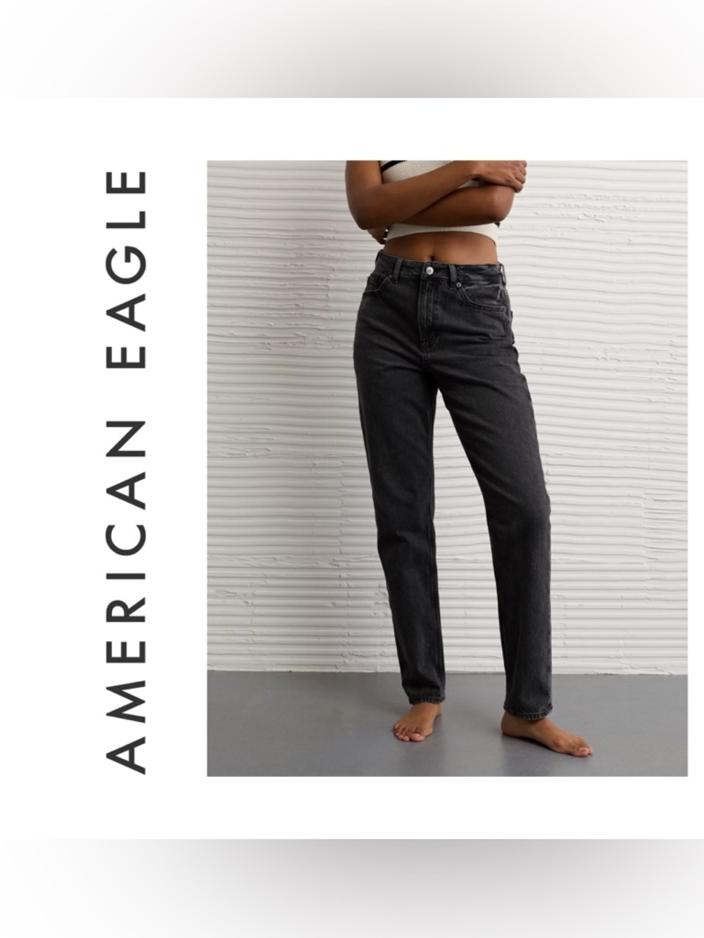 American Eagle High-Rise Mom Jeans